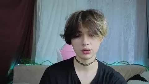 Em0 Slut online show from July 2026 04:20:01 PM