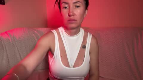 Goddess Tati Bangs Fetish online show from April 2026 09:16:01 PM