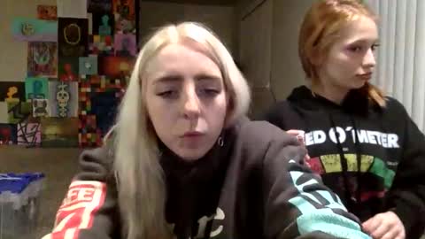 Snapshot of latenightkash chatting on February 2026 05:51:02 AM Roxy blue online show from February 2026 05:51:02 AM