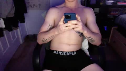 Snapshot of latepleasures chatting on January 2025 07:48:02 AM latepleasures online show from January 2025 07:48:02 AM