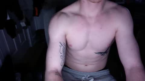 Snapshot of latepleasures chatting on March 2025 07:54:01 AM latepleasures online show from March 2025 07:54:01 AM