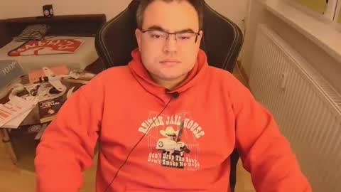 Snapshot of latexboy893 chatting on December 2025 11:10:01 PM latexboy893 online show from December 2025 11:10:01 PM