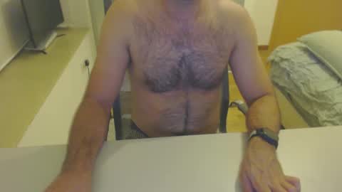 latexdave84 online show from February 2025 02:26:01 PM