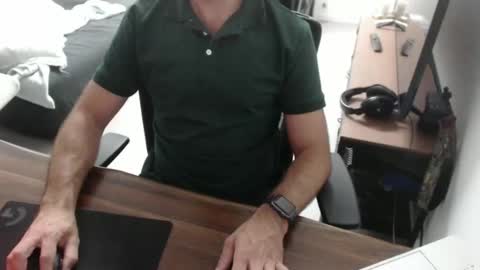 Snapshot of latexdave84 chatting on May 2026 09:39:02 AM latexdave84 online show from May 2026 09:39:02 AM