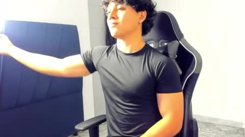latin_beastx online show from May 2026 08:24:02 PM
