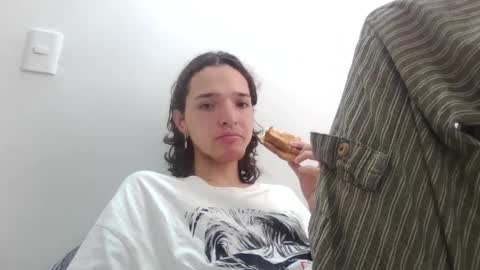 Snapshot of latin_boi6 chatting on January 2025 01:30:01 PM Angel online show from January 2025 01:30:01 PM