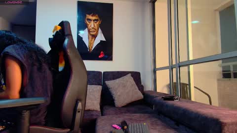 Snapshot of latin_couple77 chatting on March 2025 05:00:02 AM Sara y Andy online show from March 2025 05:00:02 AM