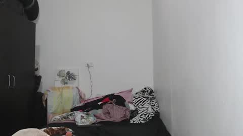 M E G A N  online show from December 2024 12:21:02 AM