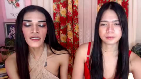 Snapshot of latina_goddes4uxxx chatting on February 2025 10:37:02 AM ask me online show from February 2025 10:37:02 AM