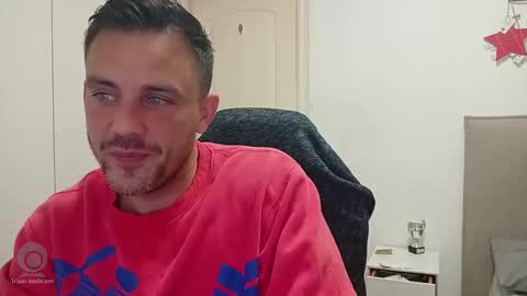 LatinBlueBoy online show from November 2025 01:05:02 AM