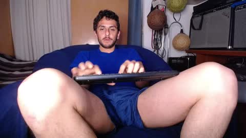 Juanito online show from September 2025 03:00:01 AM
