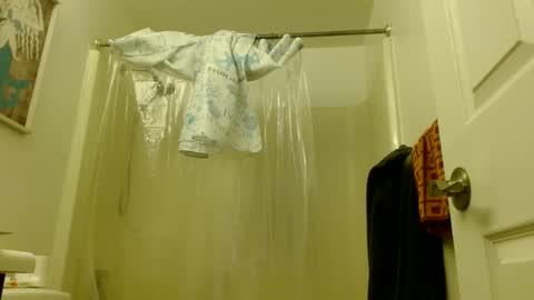 Snapshot of latinfyre chatting on February 2025 09:25:02 PM Chris online show from February 2025 09:25:02 PM