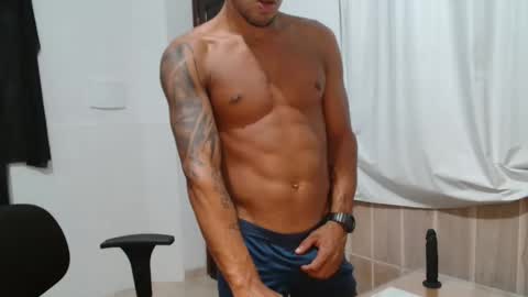 latinmarian online show from April 2026 07:20:01 AM