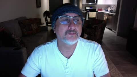 QS - INDEPENDENT MODEL online show from January 2025 03:04:02 AM