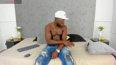 LEANDRO online show from February 2025 11:30:02 AM