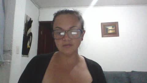 Laura online show from February 2026 01:44:02 AM