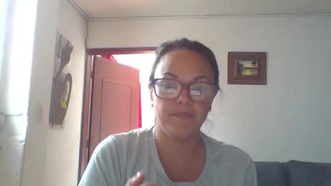 Laura online show from February 2026 06:59:02 PM