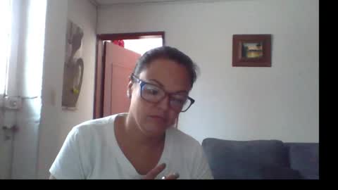 Laura online show from March 2026 03:29:01 PM