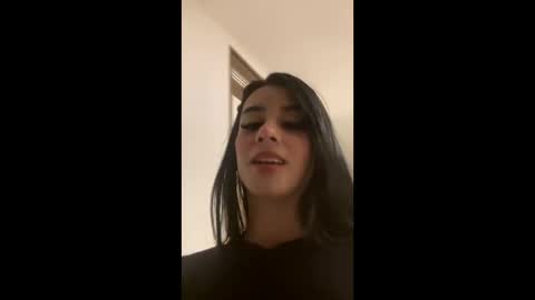 Laura Valmont online show from March 2026 03:12:01 AM