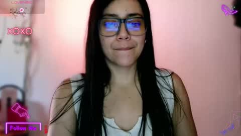 Snapshot of laujgray chatting on November 2025 05:24:02 PM laujgray online show from November 2025 05:24:02 PM