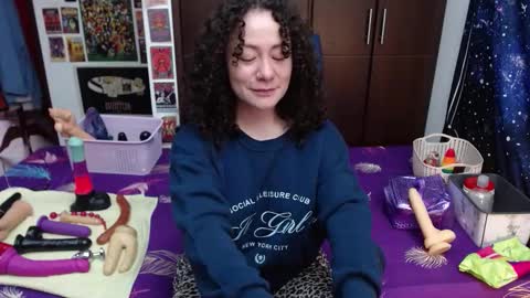  Wen  online show from October 2025 08:51:02 PM