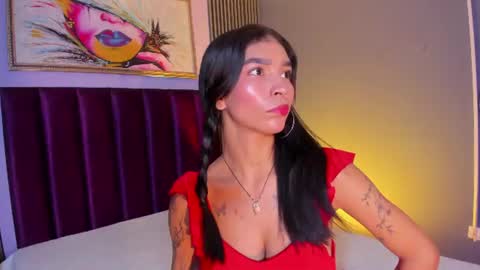 Snapshot of laura_aristizabal_19 chatting on July 2026 12:07:02 PM Laura online show from July 2026 12:07:02 PM