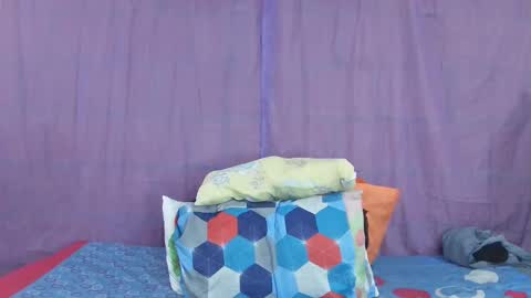 Laura online show from December 2024 05:42:01 PM