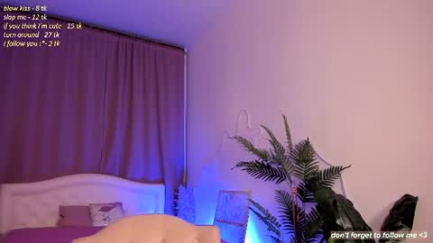 Laura online show from July 2026 08:30:02 PM