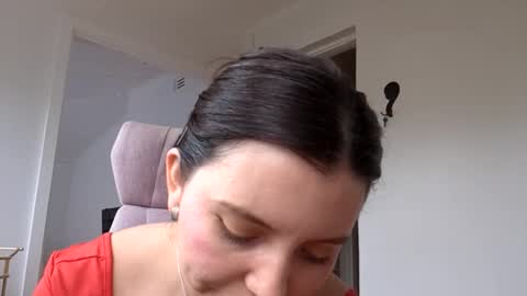 Laura Lee. online show from January 2025 02:09:01 AM