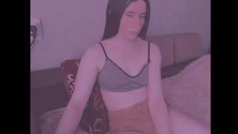 Snapshot of laura_night_byte chatting on June 2026 05:50:02 AM laura_night_byte online show from June 2026 05:50:02 AM