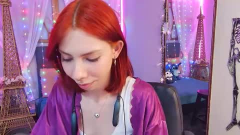 Snapshot of laura_olssen chatting on January 2025 07:08:01 PM Kate online show from January 2025 07:08:01 PM