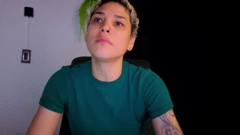 Laura Rose online show from July 2026 07:19:02 PM