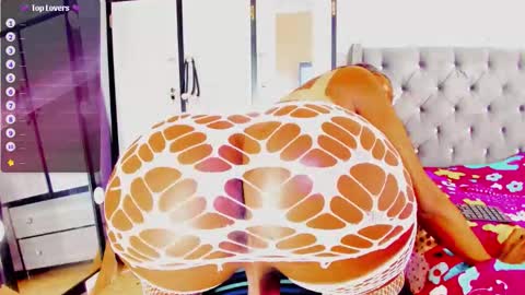 Snapshot of laura_sexo11 chatting on October 2025 09:04:01 PM laura_sexo11 online show from October 2025 09:04:01 PM