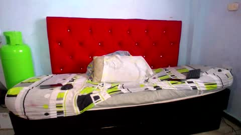 Snapshot of laura_sofia23 chatting on November 2025 05:34:01 PM laura_sofia23 online show from November 2025 05:34:01 PM