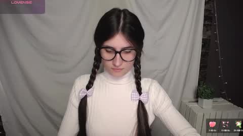 Laura online show from December 2024 07:16:02 AM