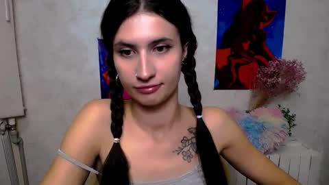 Laura online show from September 2025 08:46:02 AM