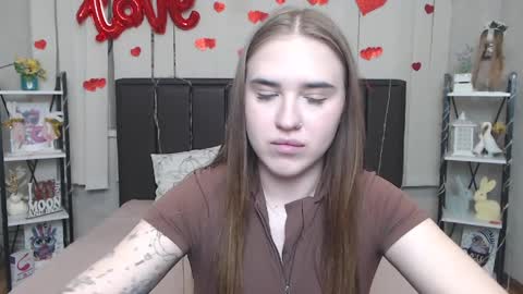 LauraHlot online show from April 2026 06:05:02 PM