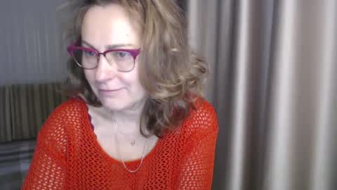 Lauraoven1 online show from January 2025 08:27:02 AM