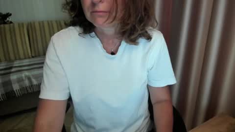 Snapshot of lauraoven1 chatting on July 2026 09:59:02 AM Lauraoven1 online show from July 2026 09:59:02 AM