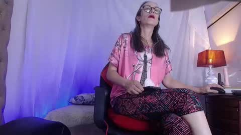 Laura Sofia online show from March 2026 03:23:01 AM