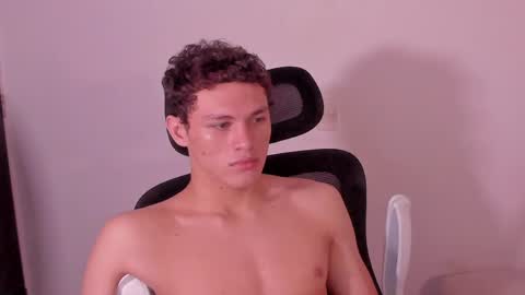 Laureent online show from March 2026 07:25:02 AM