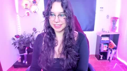 Snapshot of lauren_afrodita chatting on February 2025 02:19:02 PM Im Lauren independent model online show from February 2025 02:19:02 PM