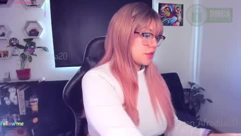 Snapshot of lauren_afrodita chatting on November 2025 01:55:02 PM Im Lauren independent model online show from November 2025 01:55:02 PM