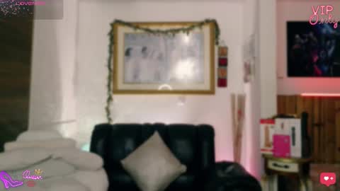 Lauren online show from April 2026 06:13:01 AM