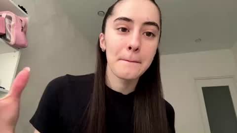 laurenadupuy online show from June 2026 01:15:01 PM