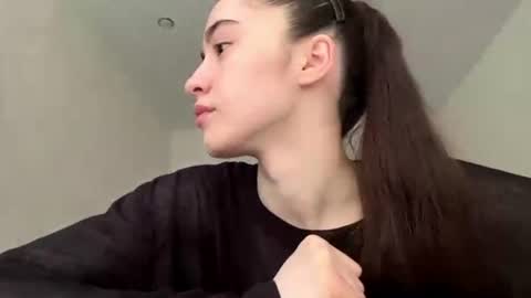 laurenadupuy online show from July 2026 01:24:02 PM