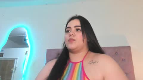 laurenlaine online show from May 2026 09:54:01 PM