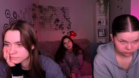 Laure online show from February 2026 10:45:02 AM