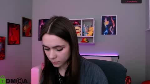 Laure online show from March 2026 10:28:02 AM