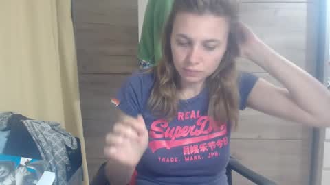 laurenmy online show from December 2024 07:07:01 PM